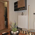 Meteora's Unique Gem Apartment Kastraki (Trikala)